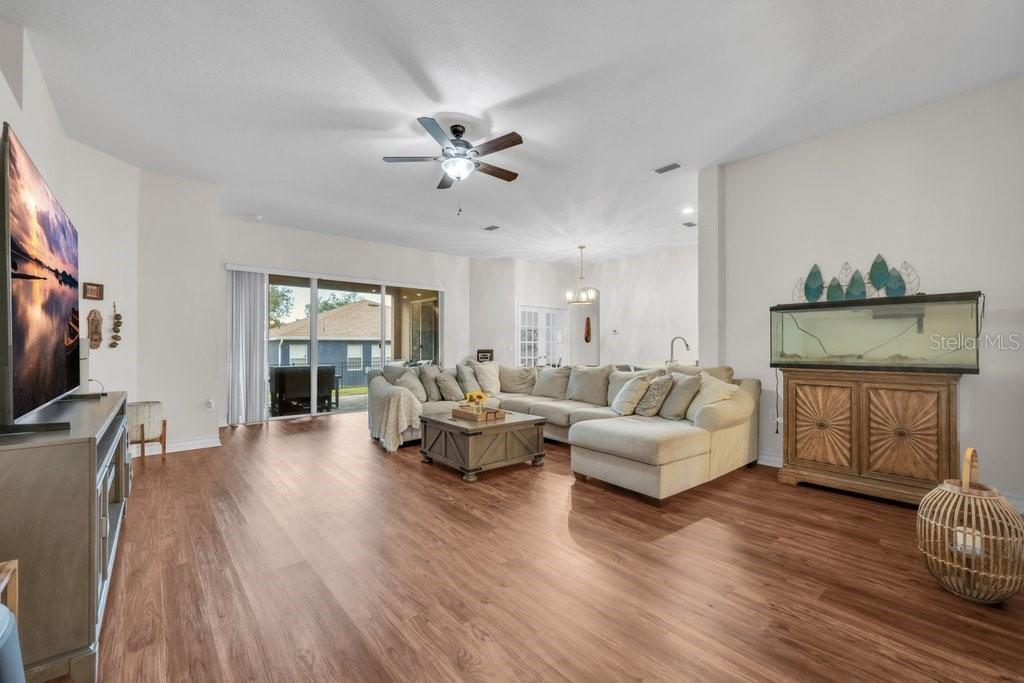 FISHHAWK RANCH - Residential