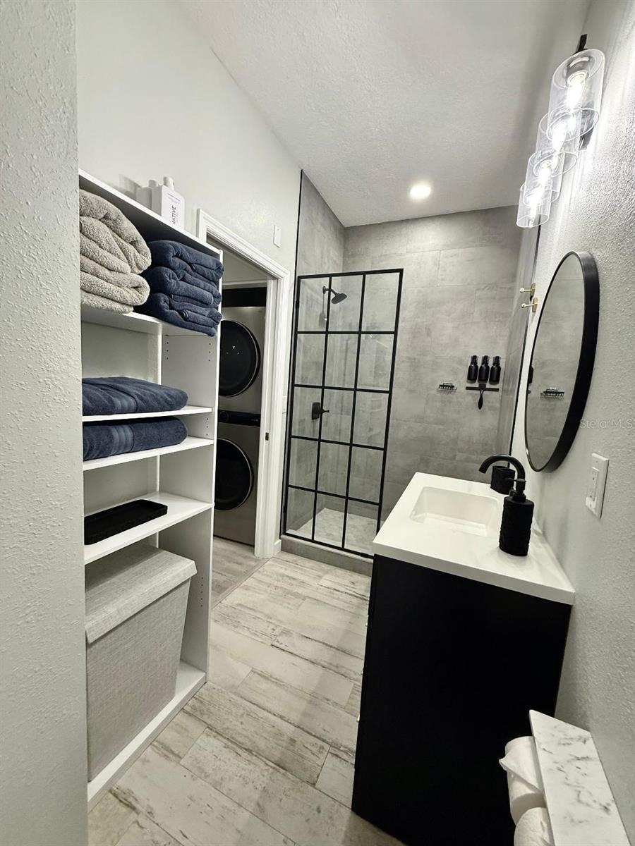 CLERMONT INDIAN HILLS - Residential Lease