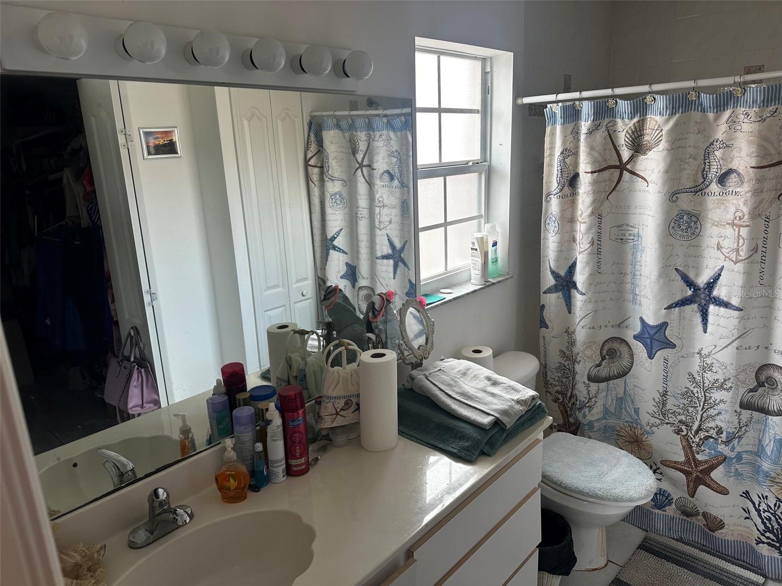 CRYSTAL BAY/KINGSWAY - Residential