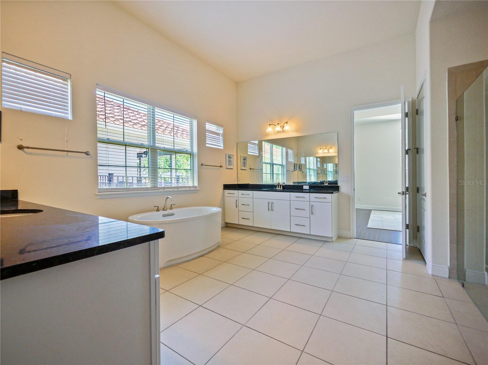WATERLEIGH PH 1B - Residential Lease