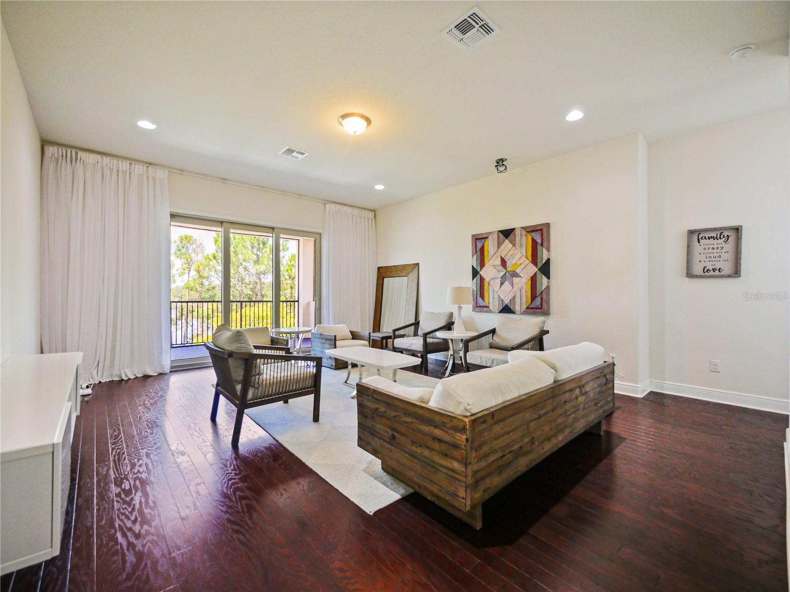 WATERLEIGH PH 1B - Residential Lease