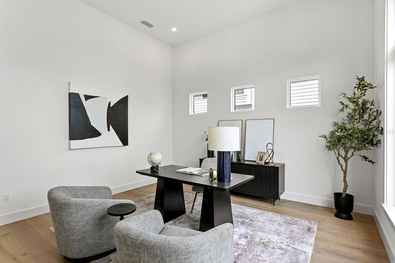 SUNSET PARK - Residential