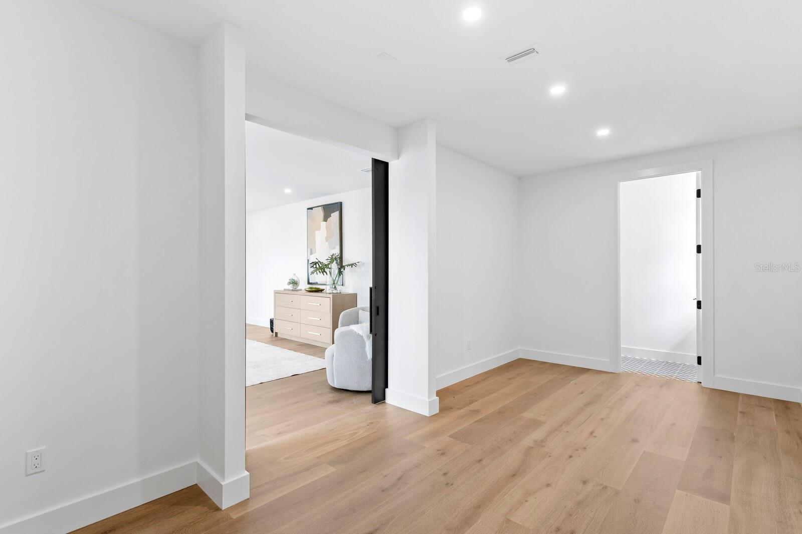 SUNSET PARK - Residential