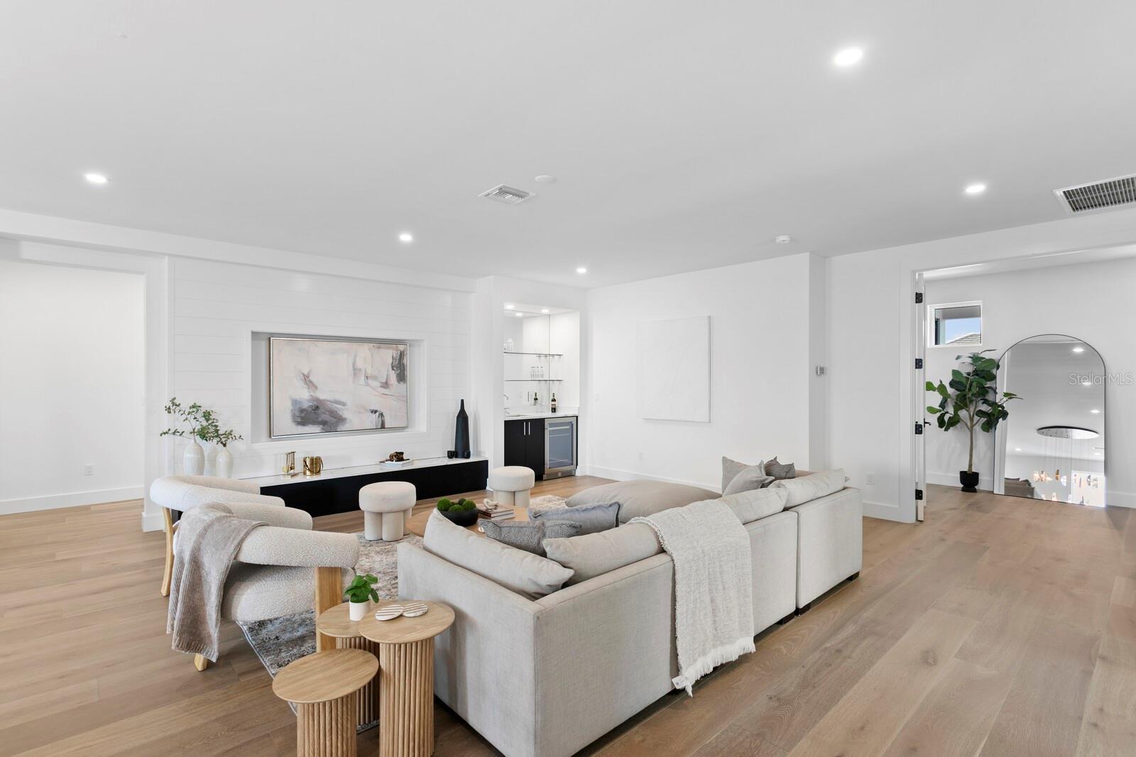 SUNSET PARK - Residential