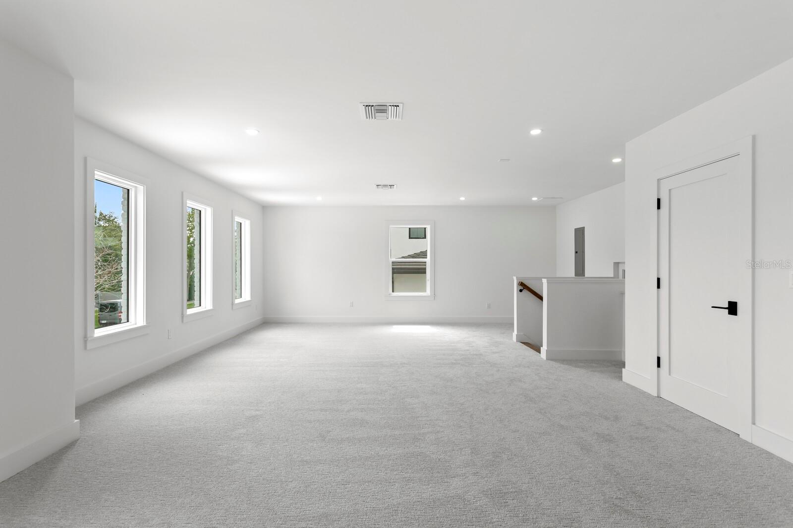 SUNSET PARK - Residential