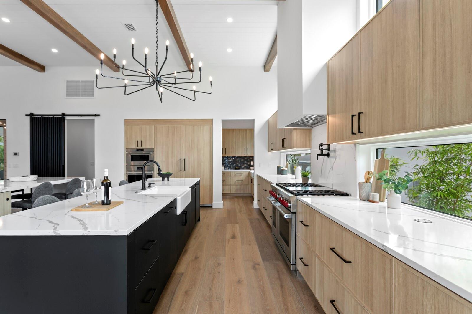 SUNSET PARK - Residential