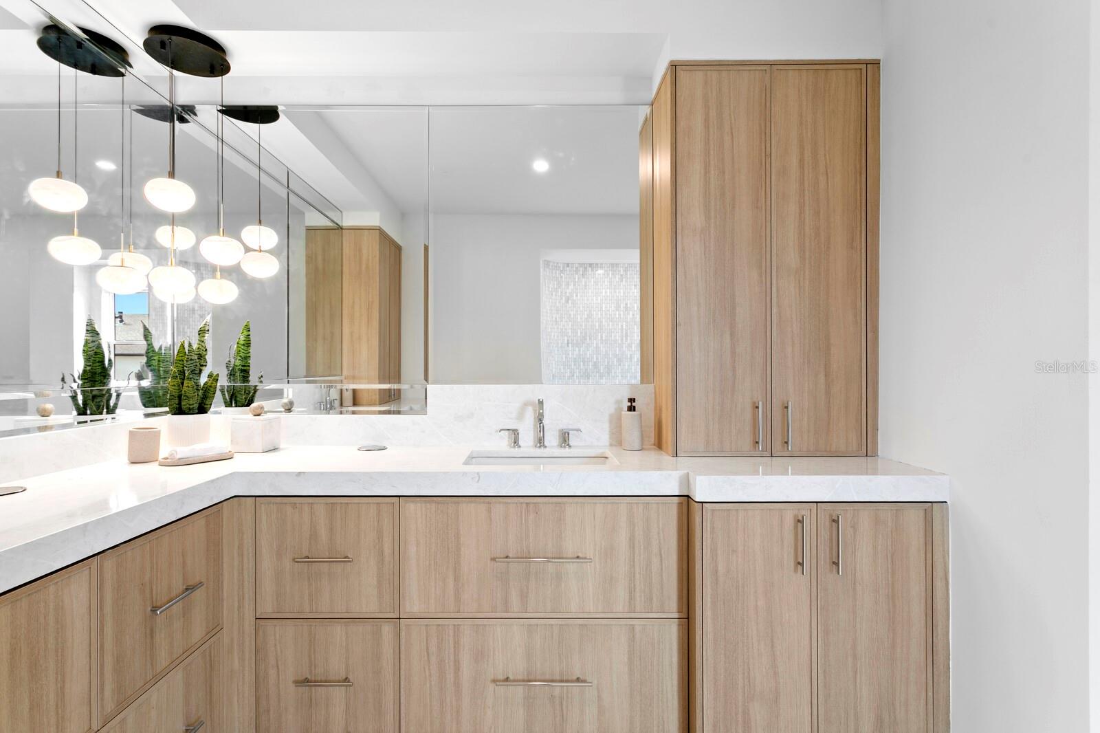SUNSET PARK - Residential