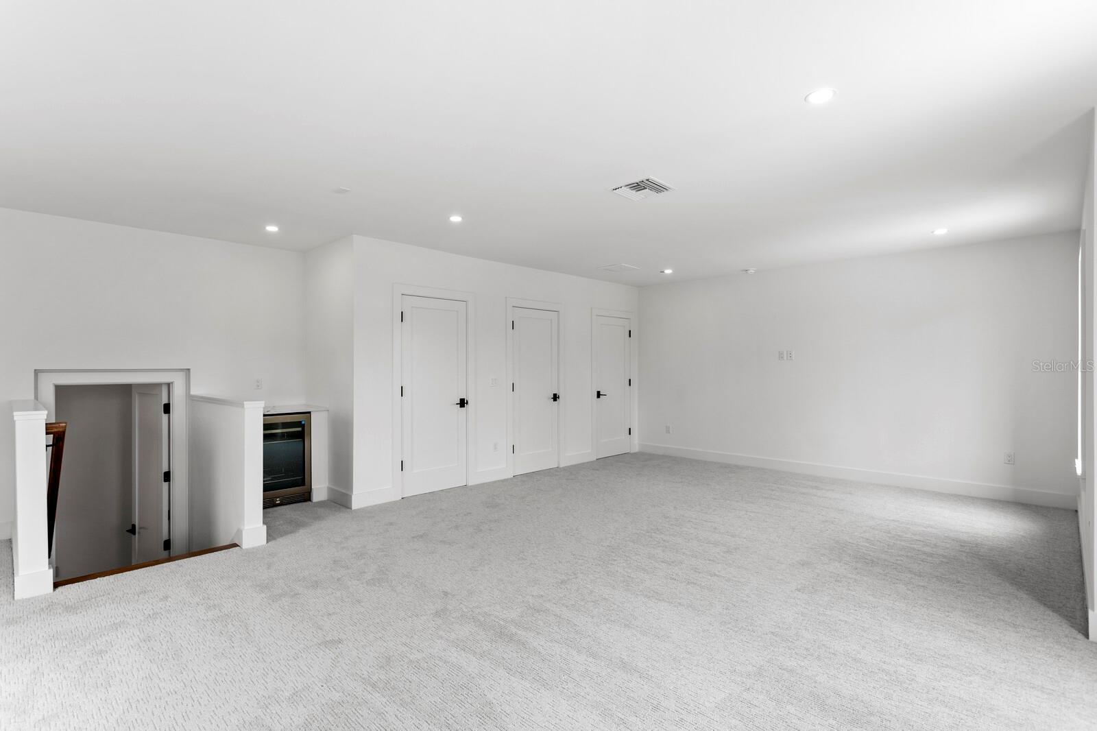 SUNSET PARK - Residential