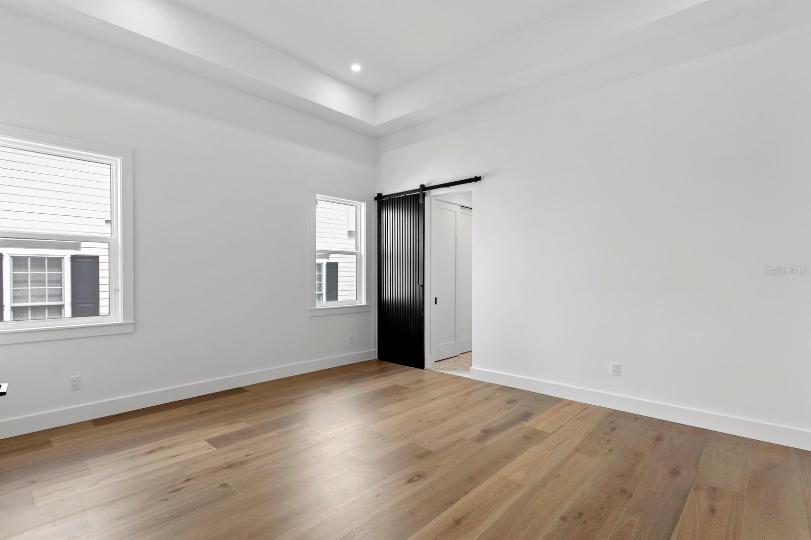 SUNSET PARK - Residential