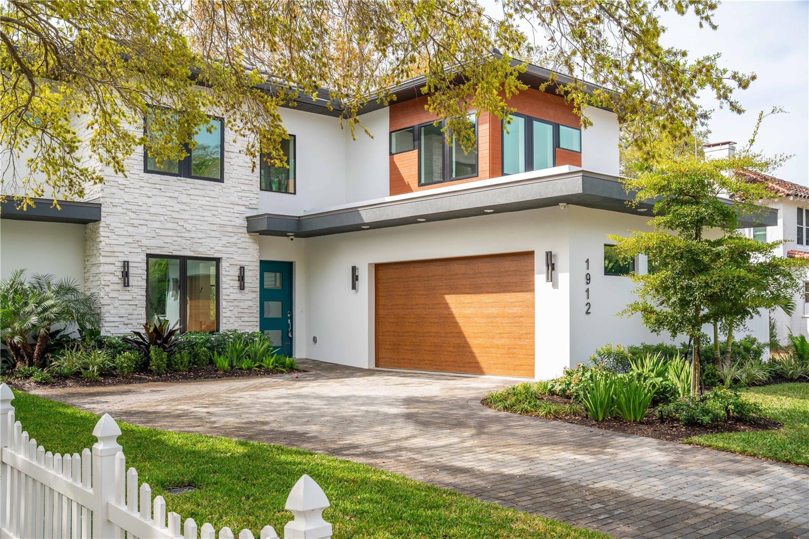 DESOTA PARK - Residential