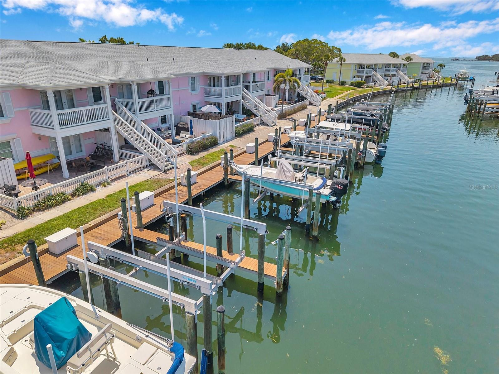 WATERSIDE AT COQUINA KEY DOCK CONDO - Residential