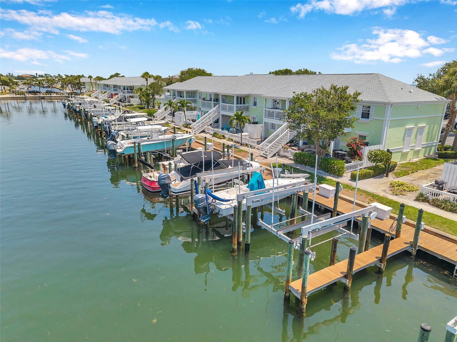 WATERSIDE AT COQUINA KEY DOCK CONDO - Residential