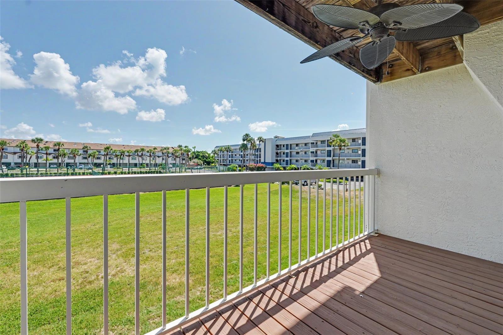 PALMS OF TIERRA - Residential