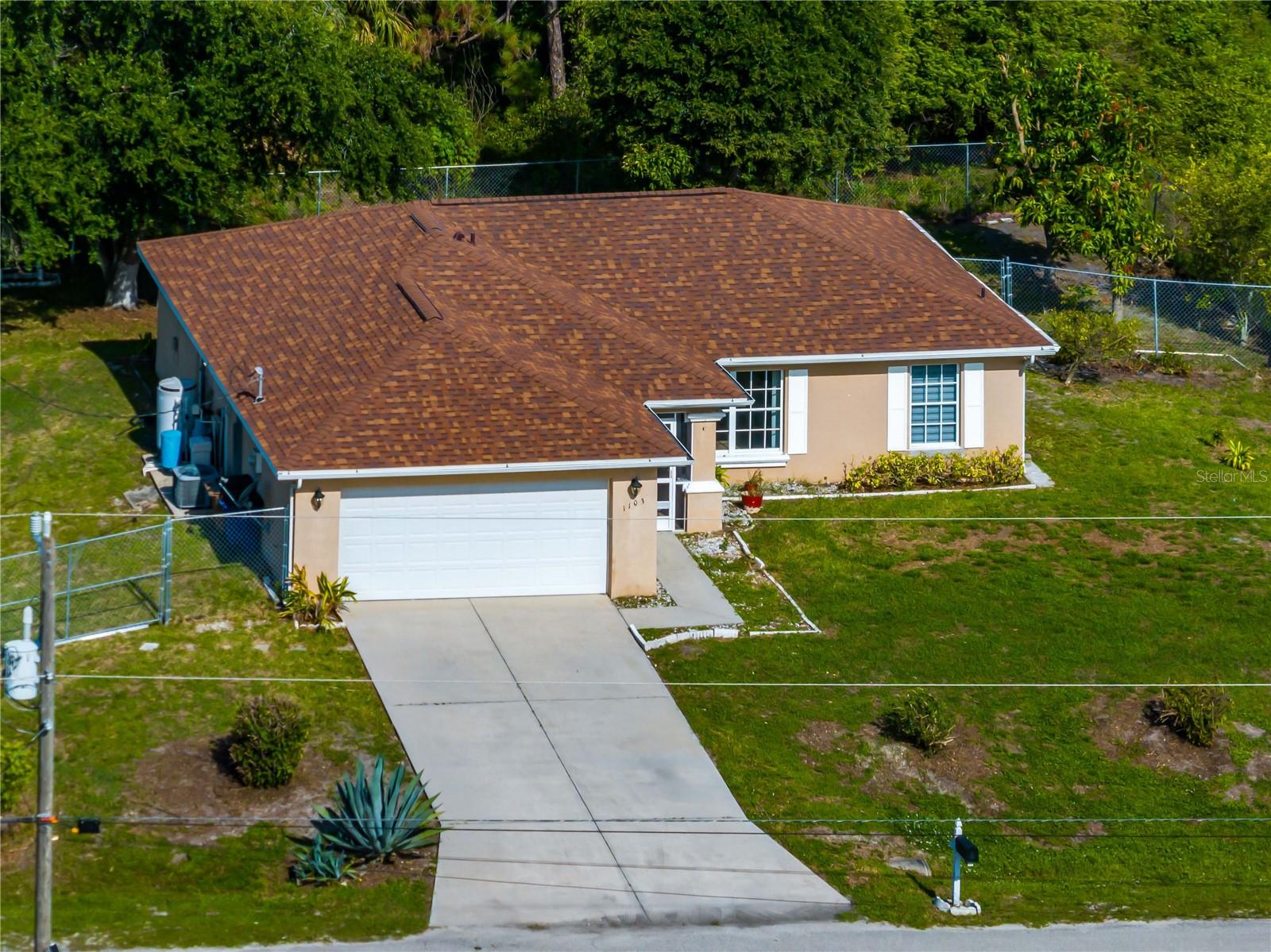 LEHIGH ACRES - Residential
