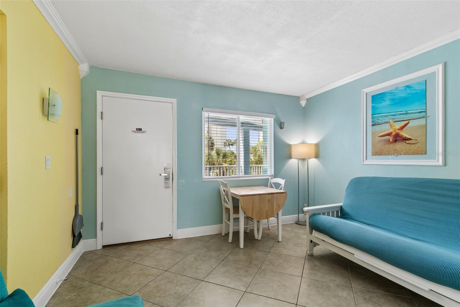 PELICAN POINTE ON - Residential