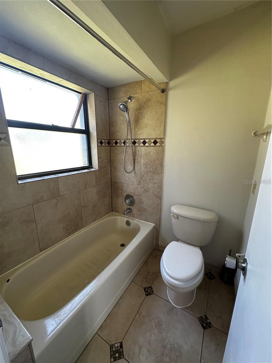 CLUB VILLAS AT WIMBLEDON PARK CONDO - Residential Lease