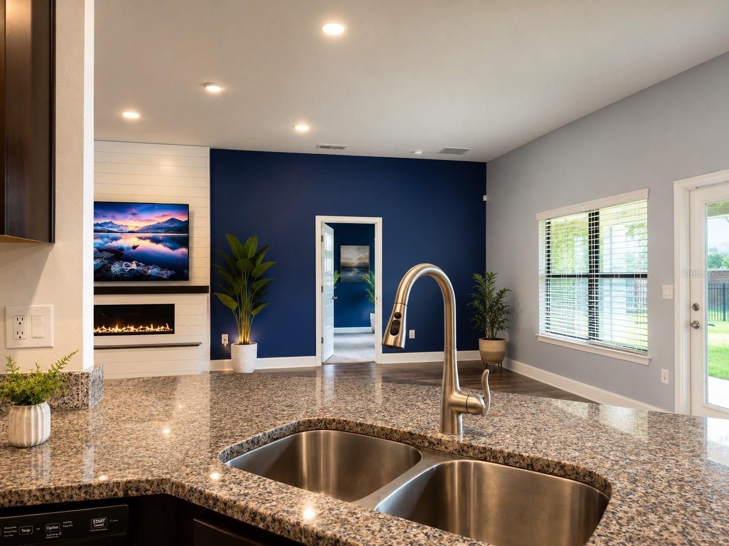LAKE JULIANA ESTATES - Residential
