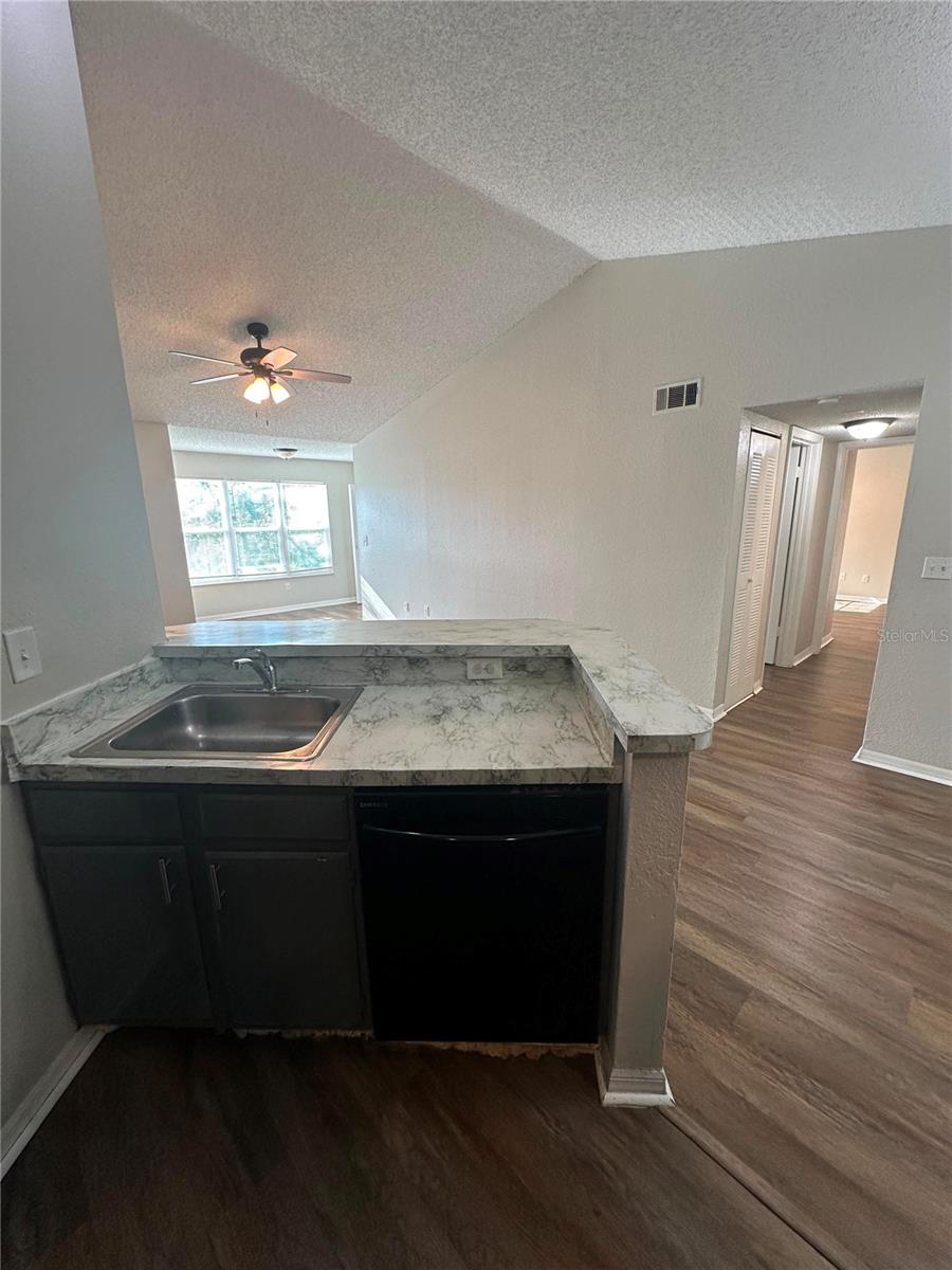 VENETIAN PLACE - Residential Lease
