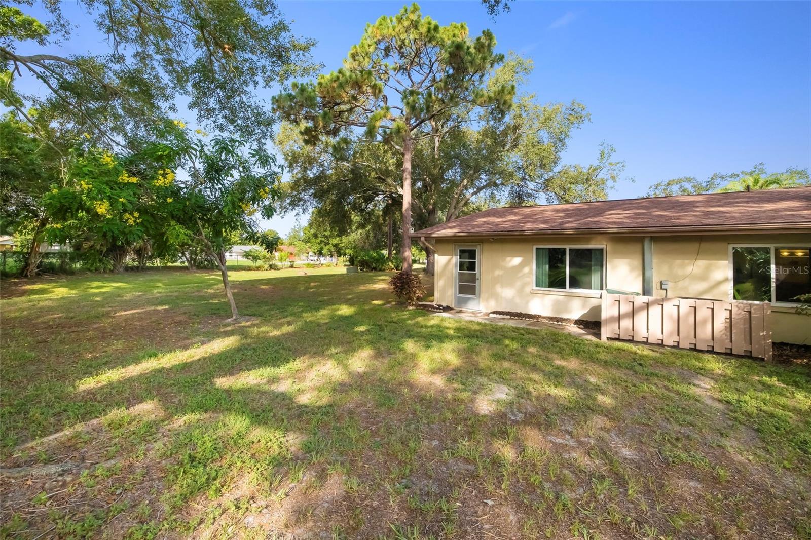 LAKE TIPPECANOE - Residential