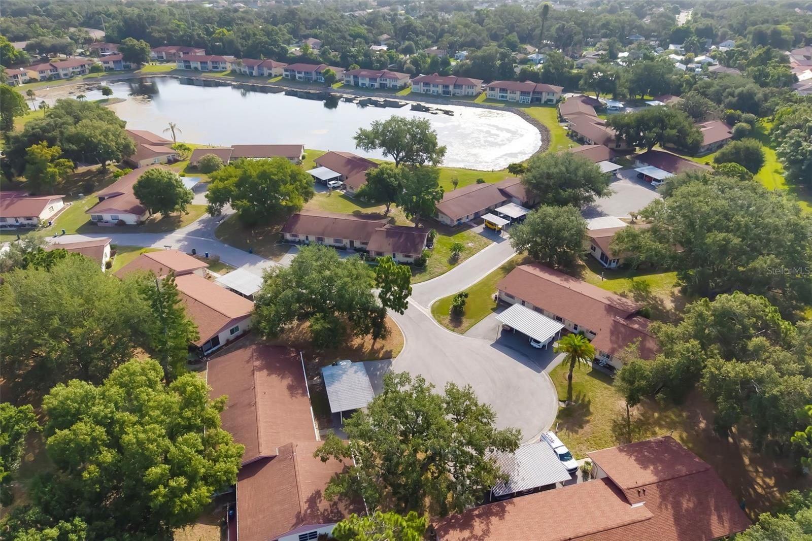 LAKE TIPPECANOE - Residential