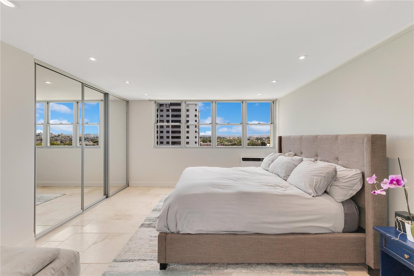 PARK BOULEVARD - Residential