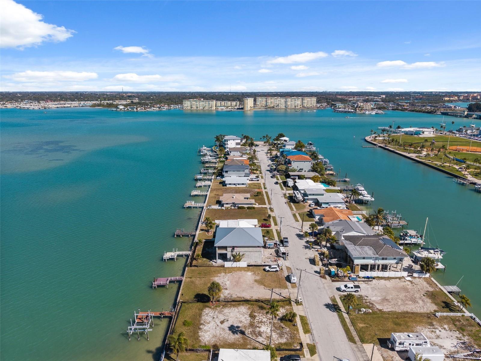 LONE PALM BEACH 5TH ADD BLK 29 REP - Land