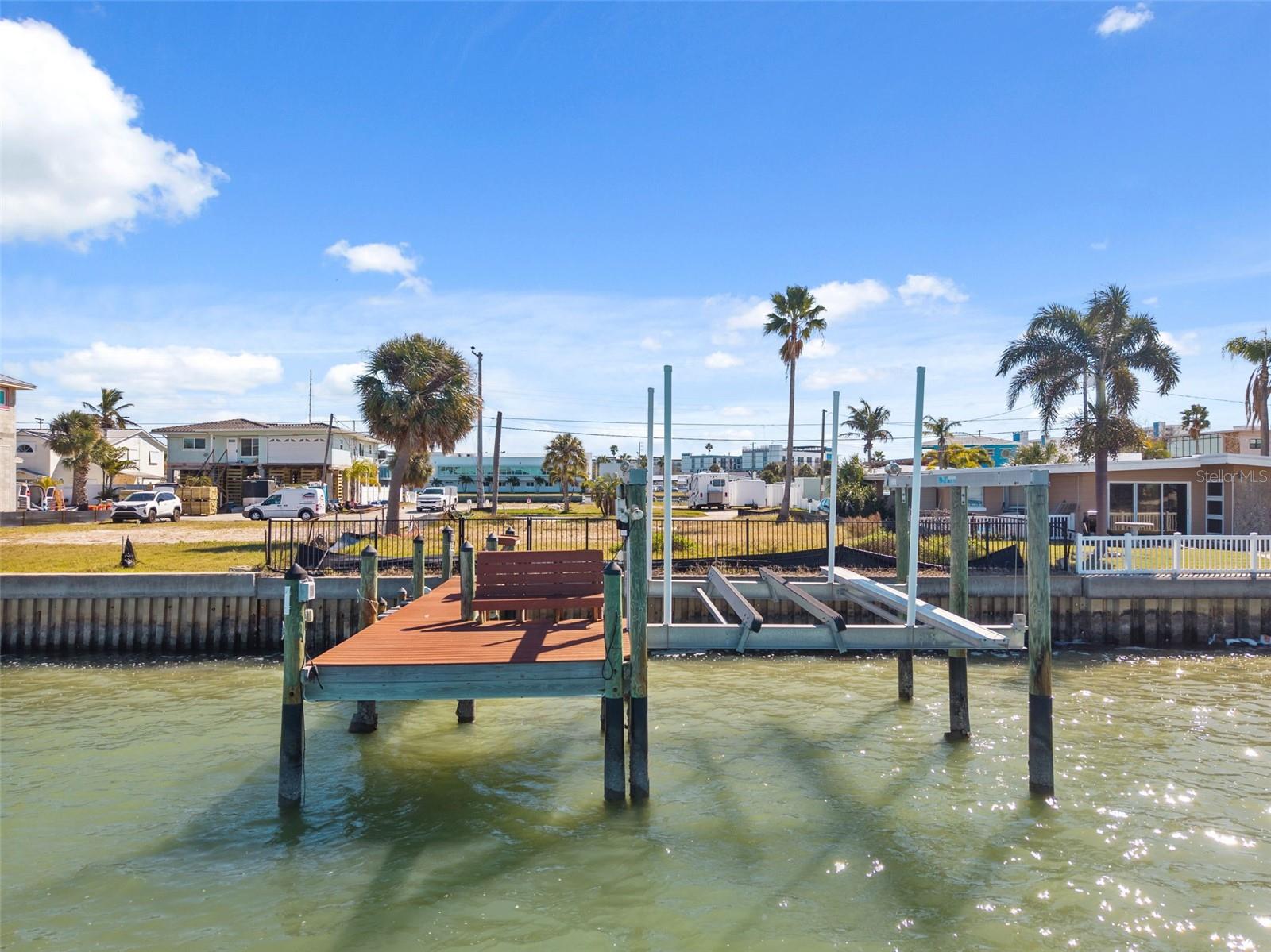 LONE PALM BEACH 5TH ADD BLK 29 REP - Land