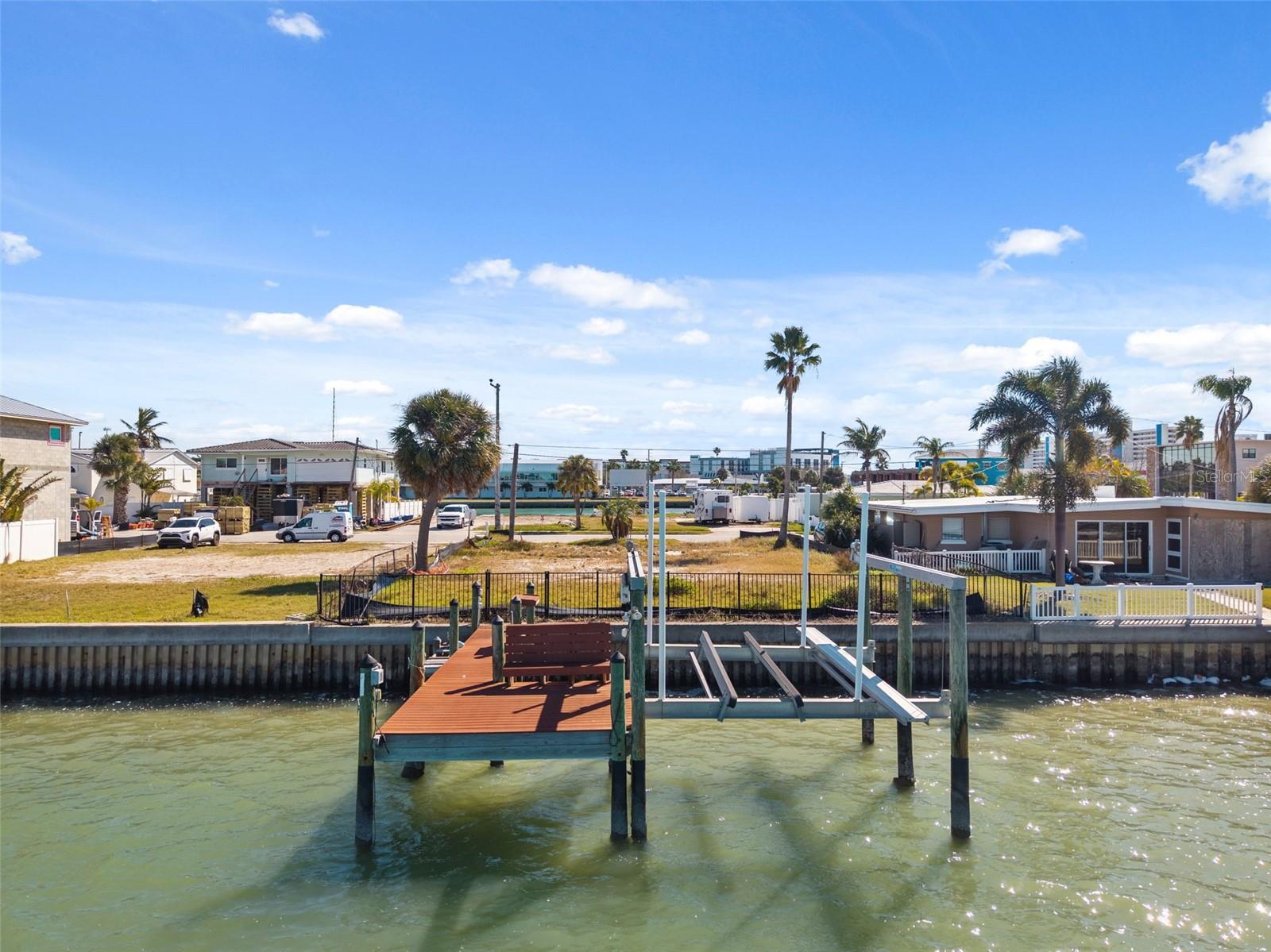 LONE PALM BEACH 5TH ADD BLK 29 REP - Land