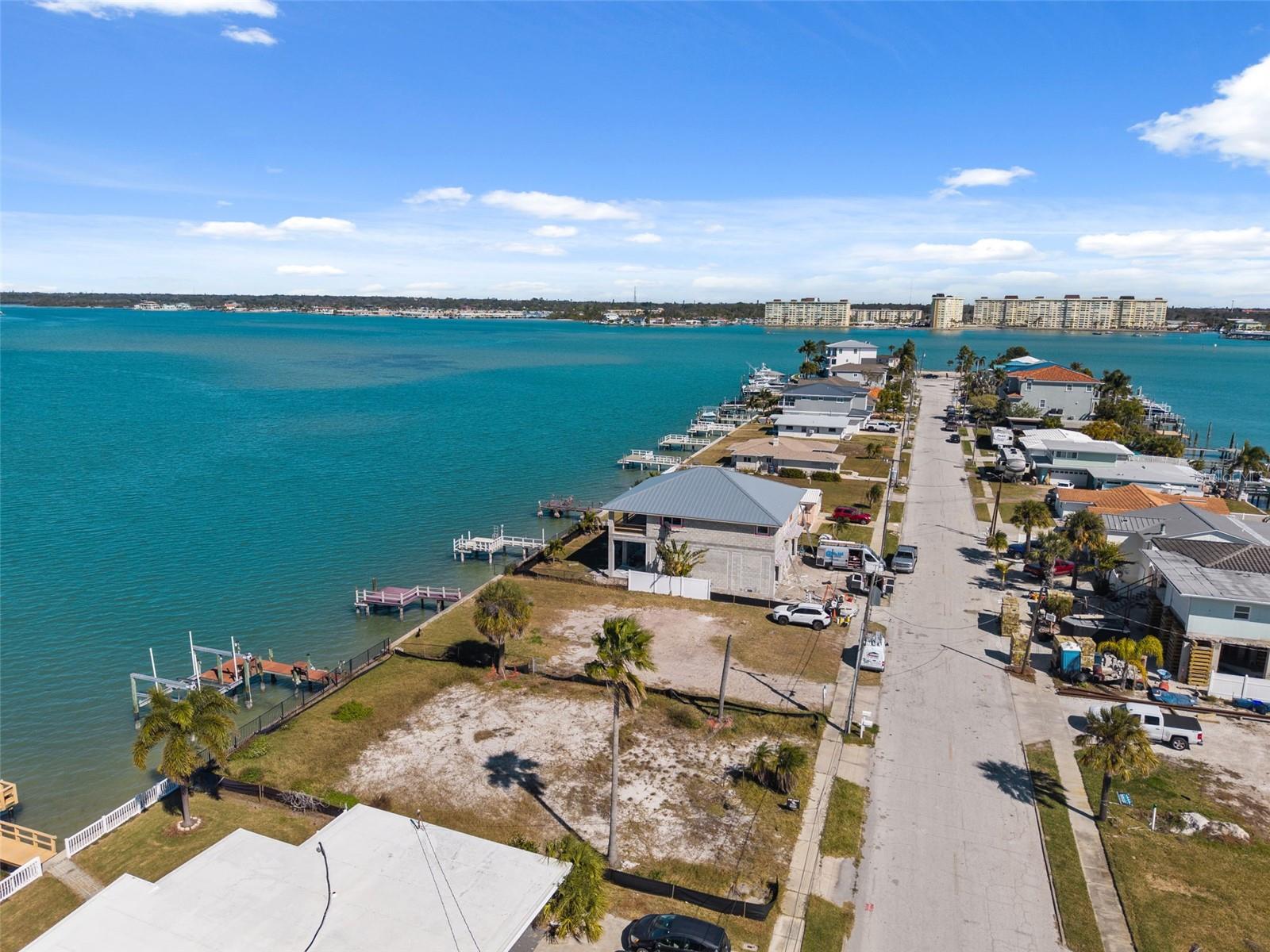 LONE PALM BEACH 5TH ADD BLK 29 REP - Land