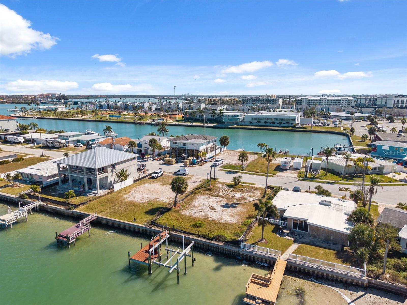 LONE PALM BEACH 5TH ADD BLK 29 REP - Land