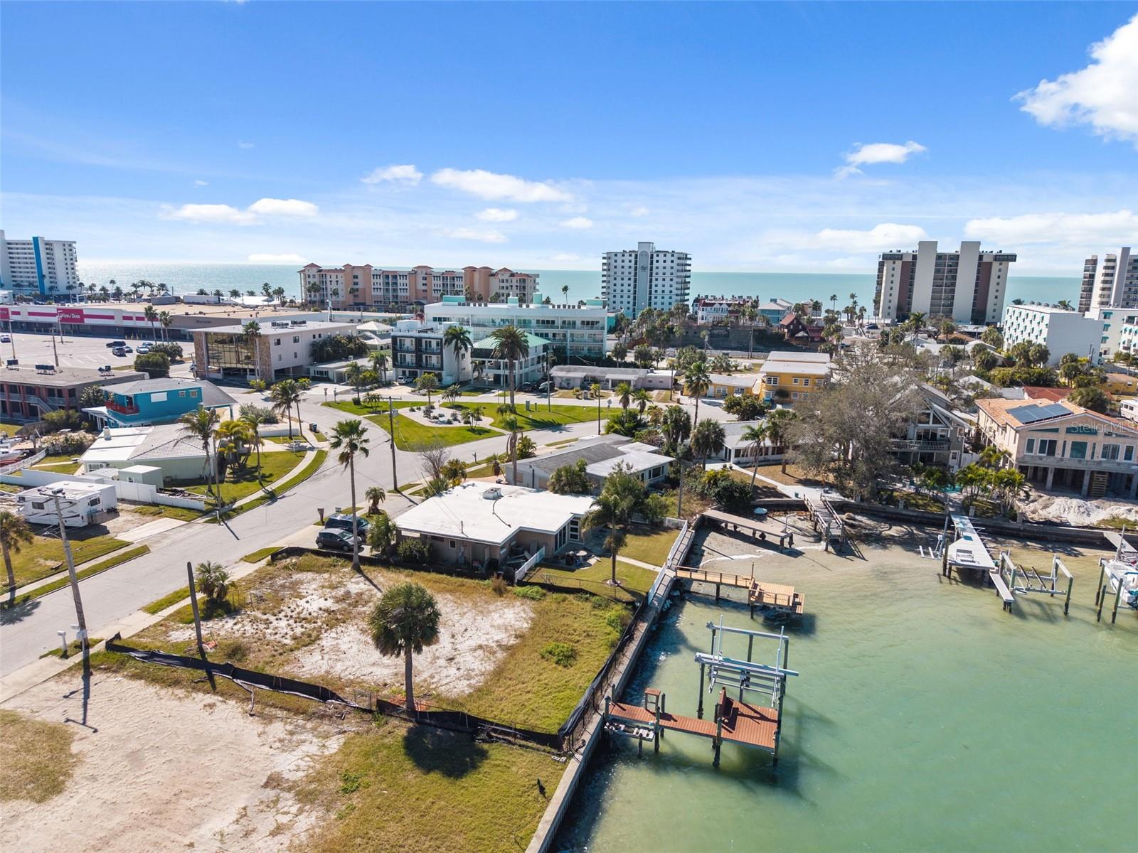 LONE PALM BEACH 5TH ADD BLK 29 REP - Land