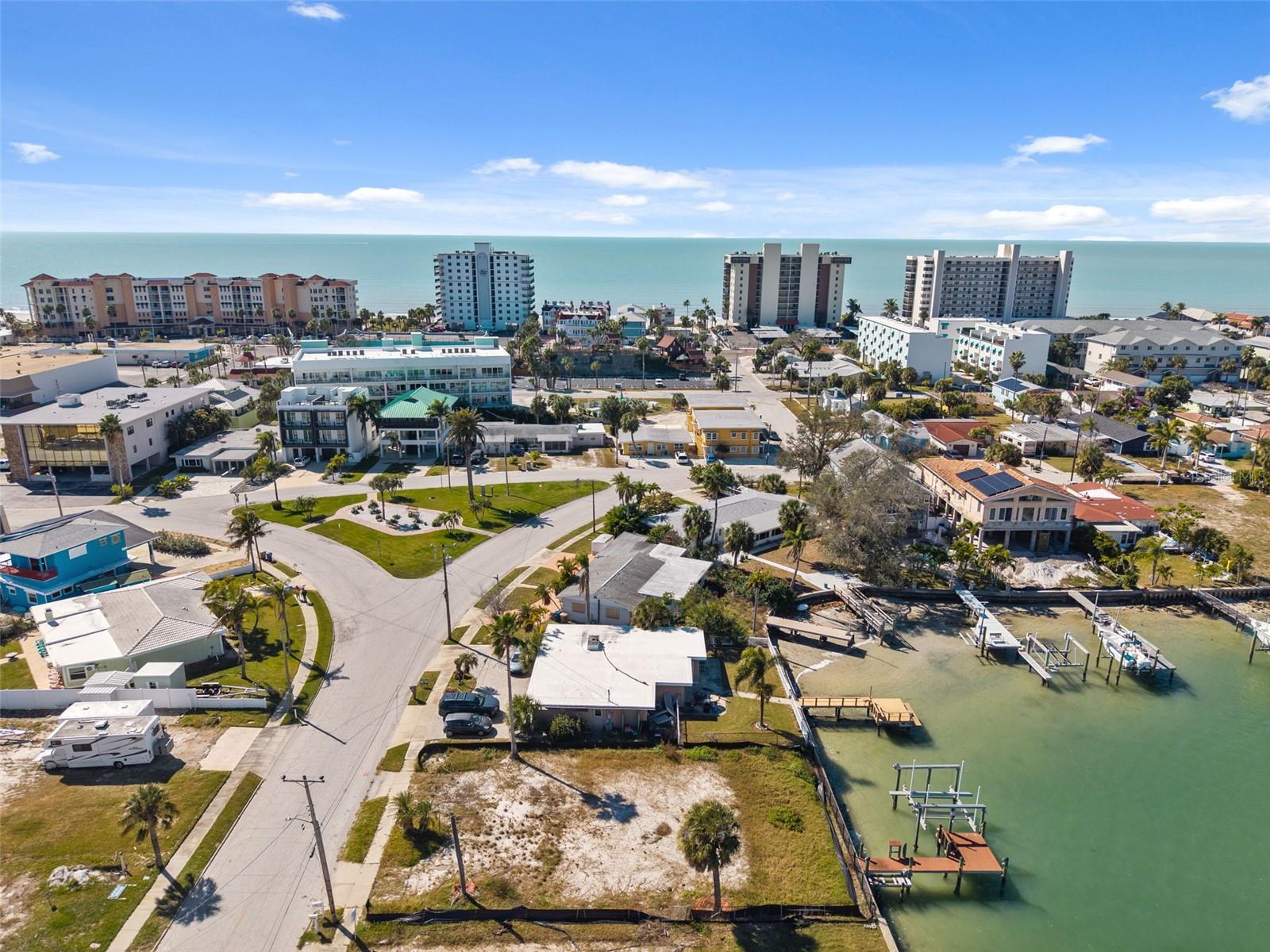 LONE PALM BEACH 5TH ADD BLK 29 REP - Land