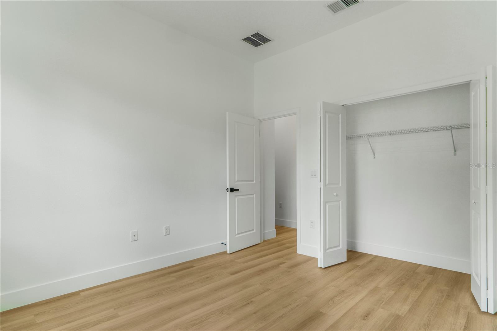 CITRUS SPGS UNIT 11 - Residential