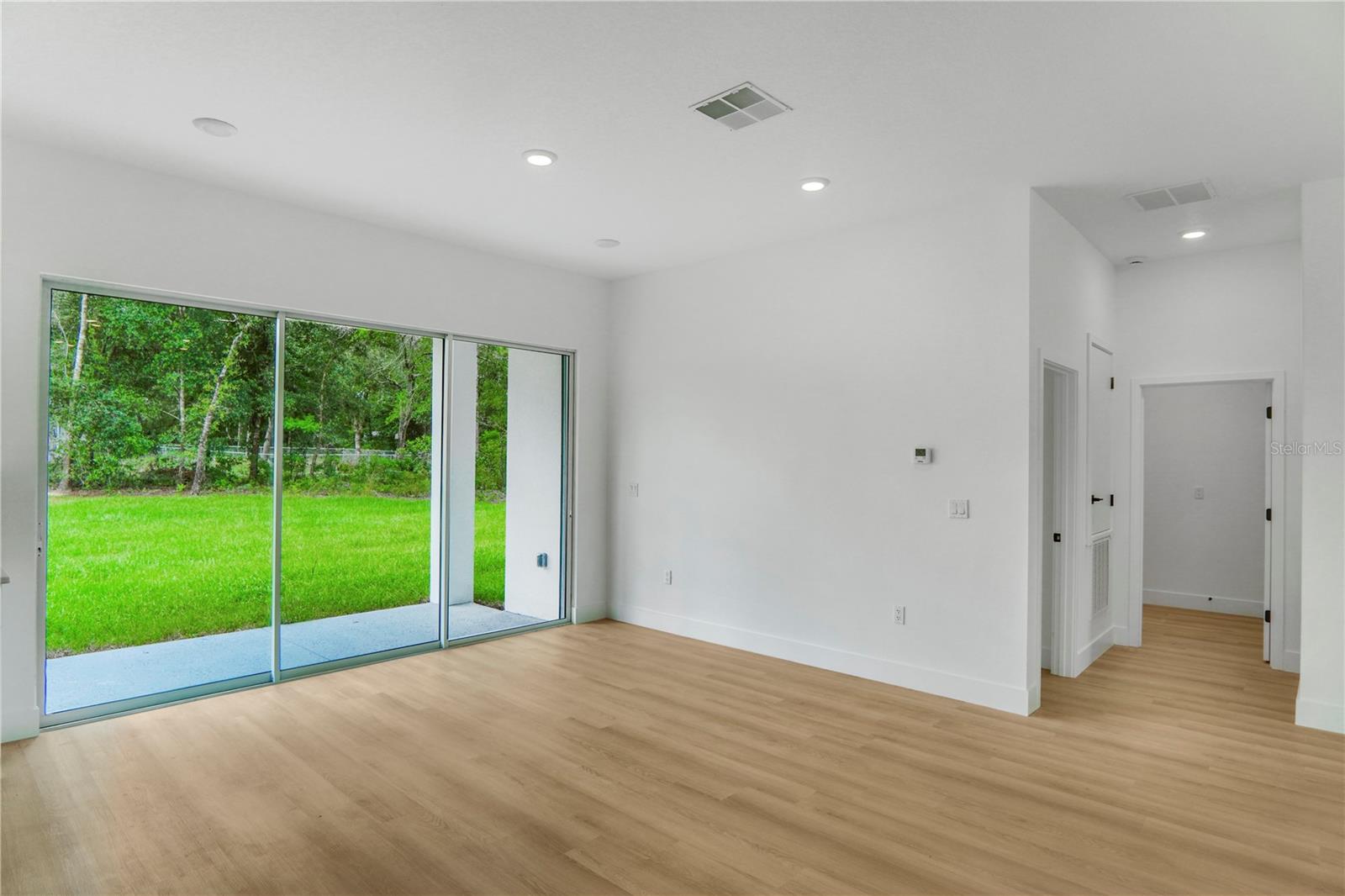 CITRUS SPGS UNIT 11 - Residential