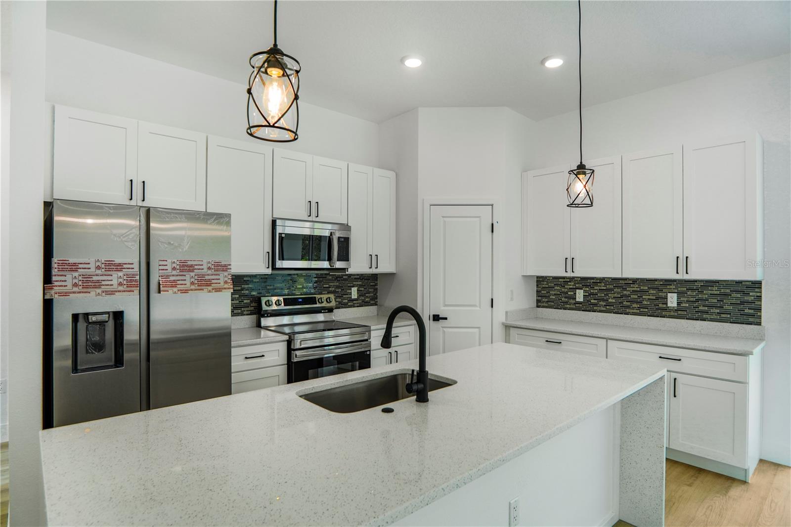CITRUS SPGS UNIT 11 - Residential