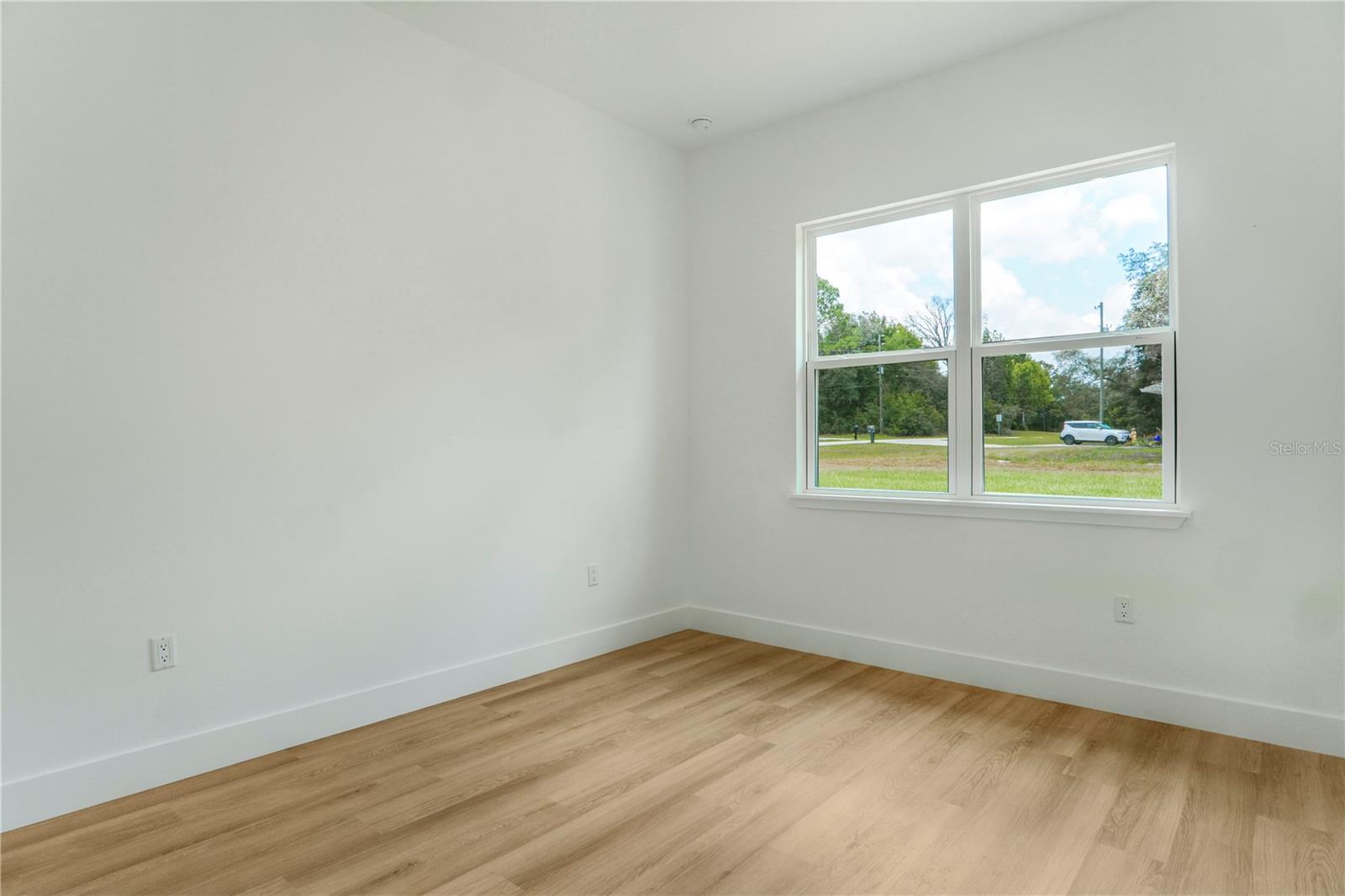 CITRUS SPGS UNIT 11 - Residential