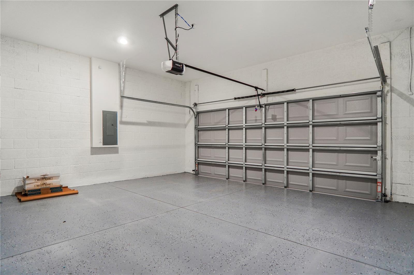 CITRUS SPGS UNIT 11 - Residential