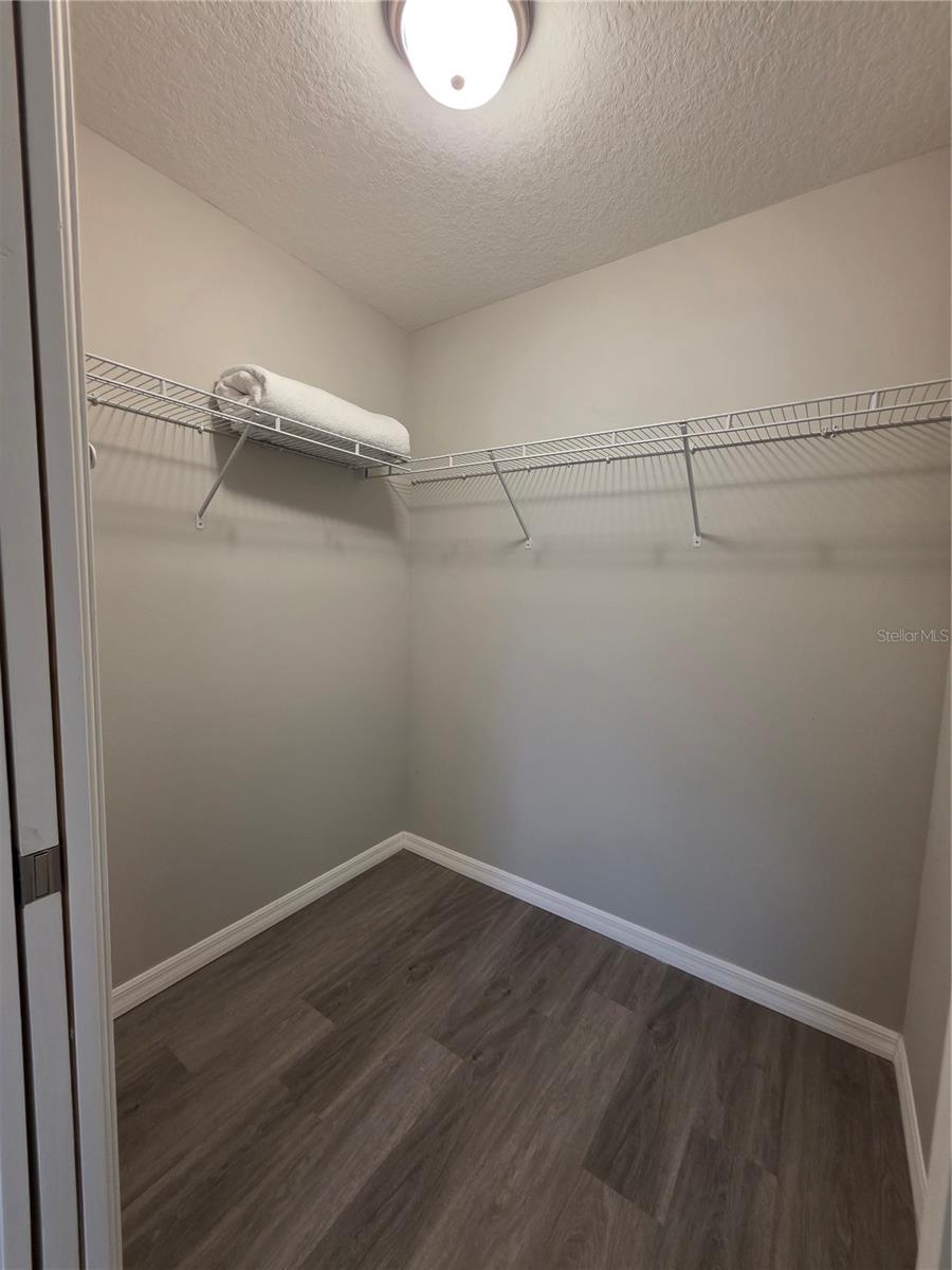 BELLEVIEW HEIGHTS ESTATES UN #3 - Residential Lease