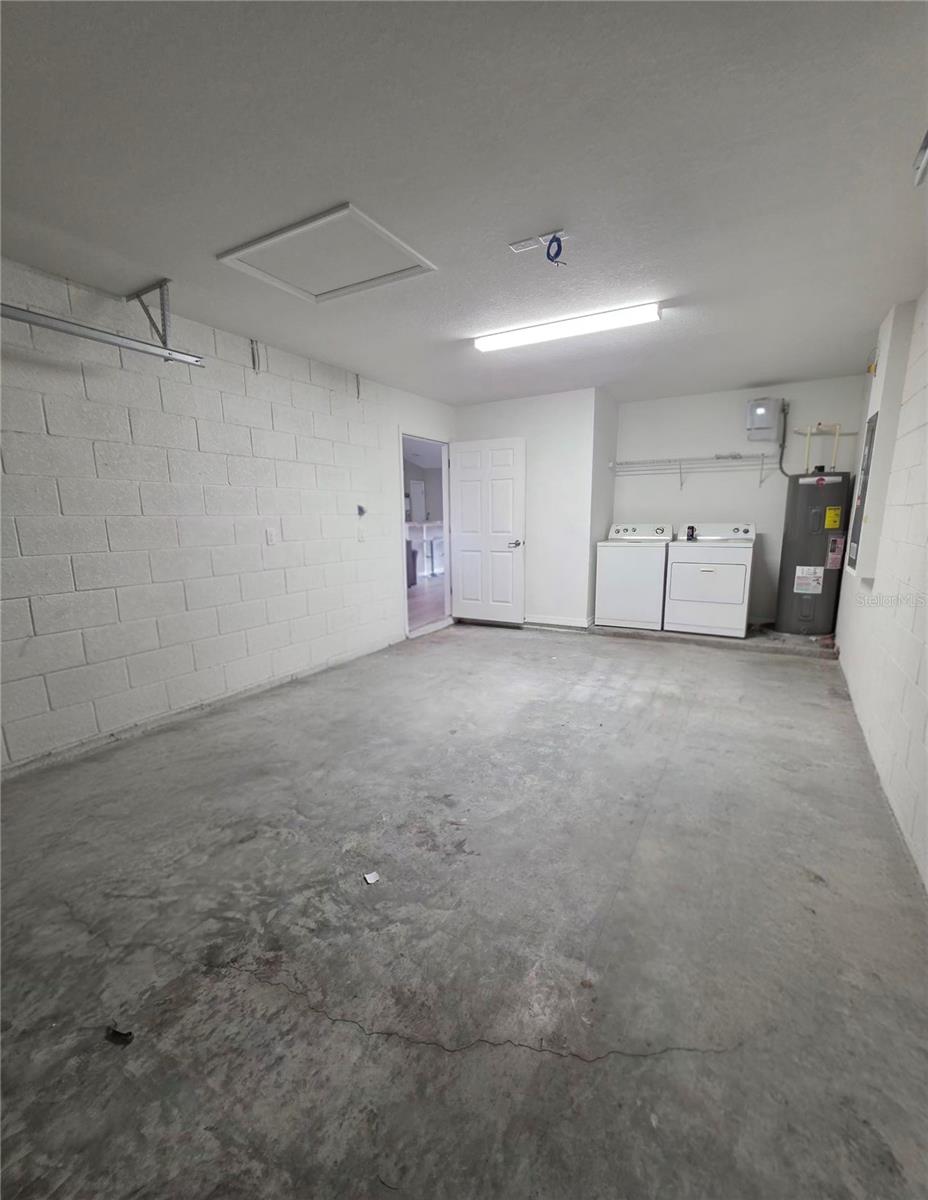BELLEVIEW HEIGHTS ESTATES UN #3 - Residential Lease