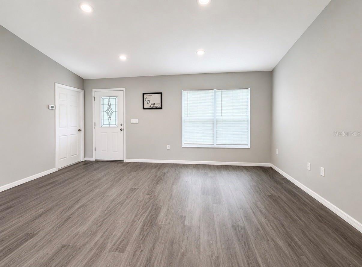 BELLEVIEW HEIGHTS ESTATES UN #3 - Residential Lease
