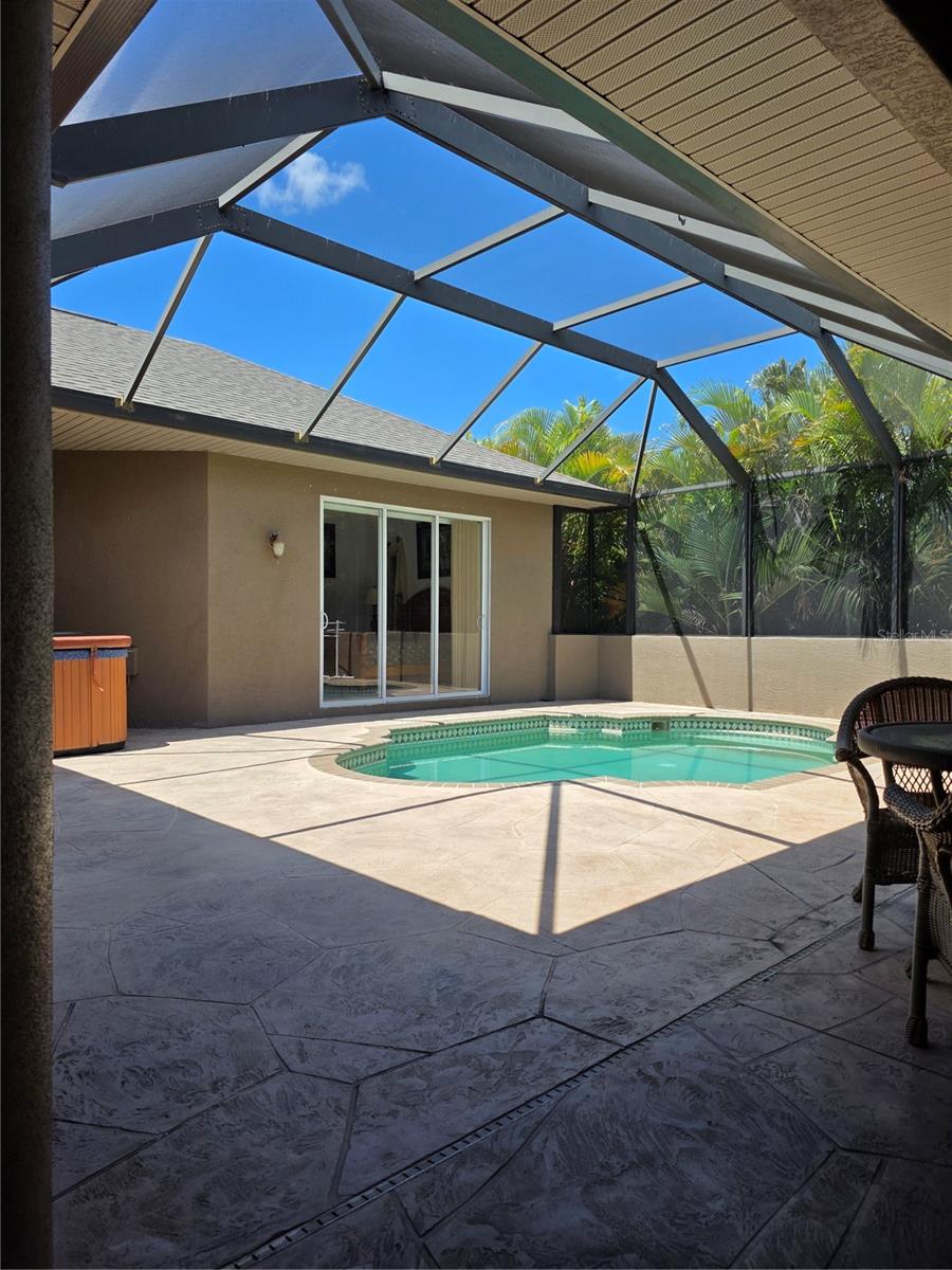 ROTONDA WEST WHITEMARSH - Residential