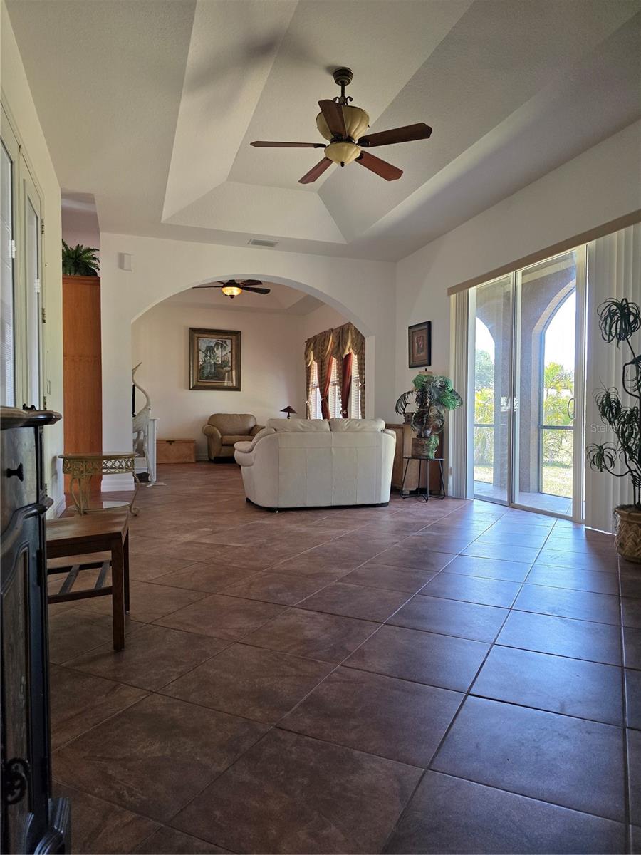 ROTONDA WEST WHITEMARSH - Residential