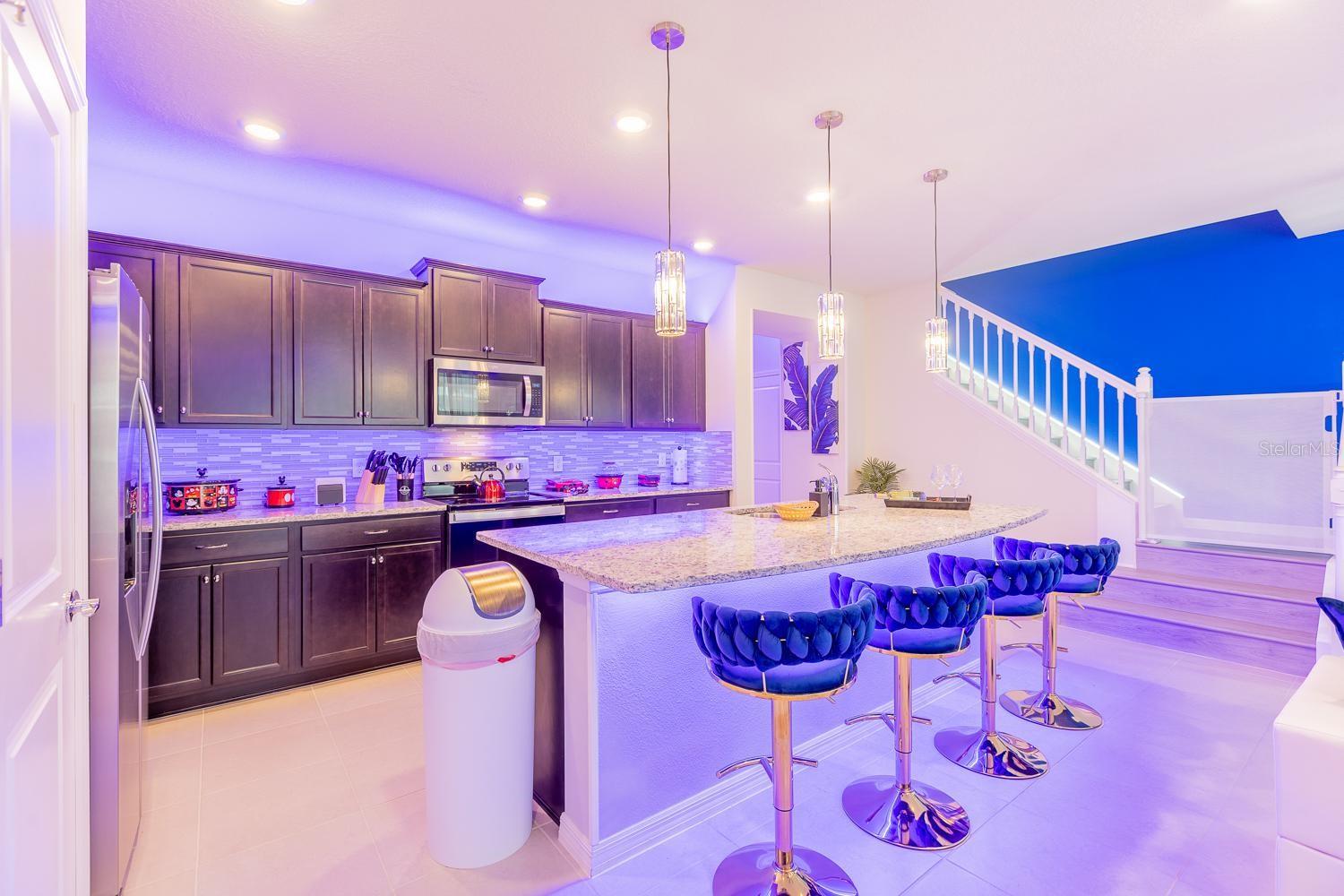 WINDSOR ISLAND RESIDENCE PH 3 - Residential