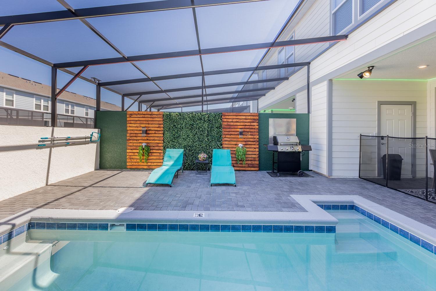 WINDSOR ISLAND RESIDENCE PH 3 - Residential