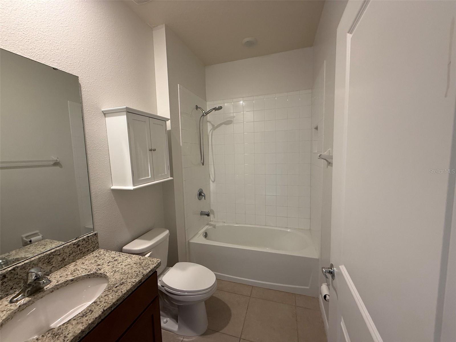 LAKE JOVITA GOLF & COUNTRY CLU - Residential