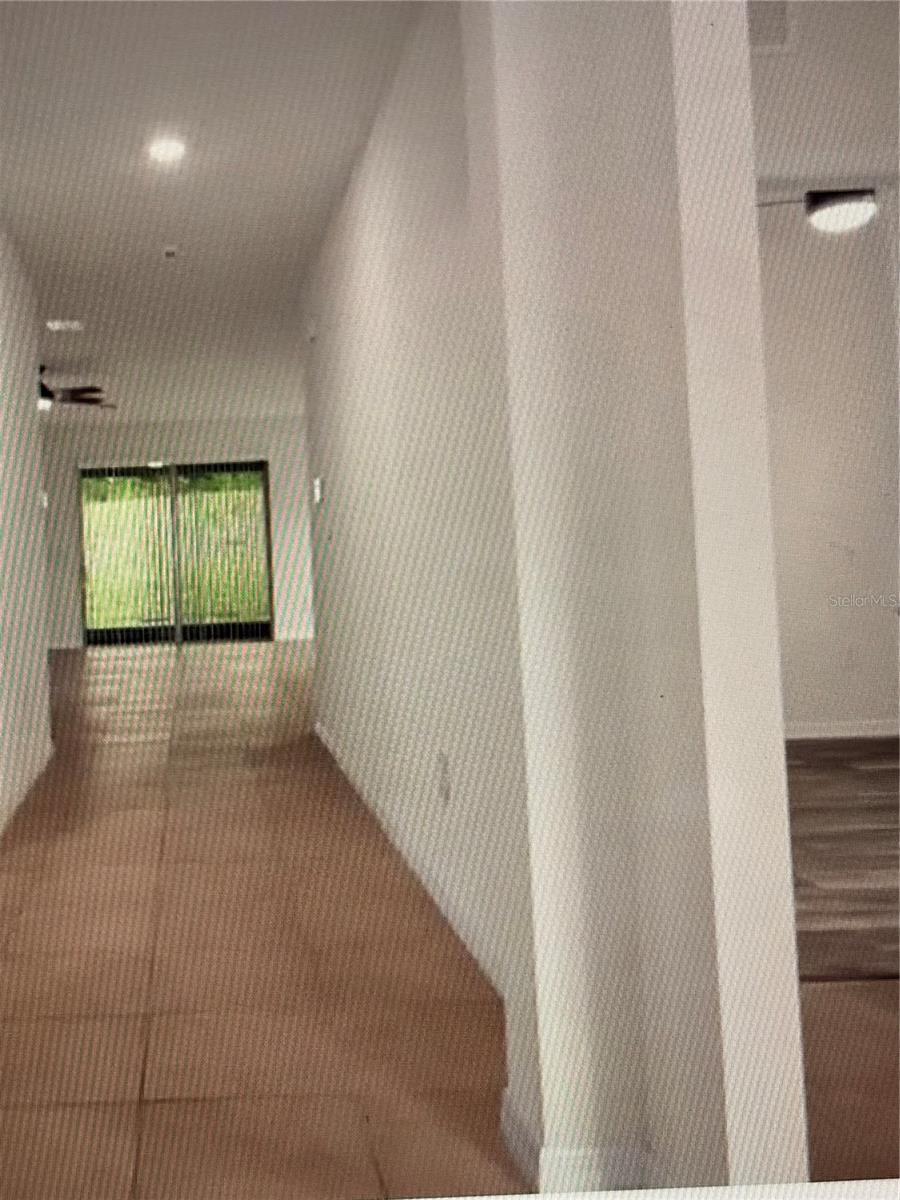 LAKE JOVITA GOLF & COUNTRY CLU - Residential