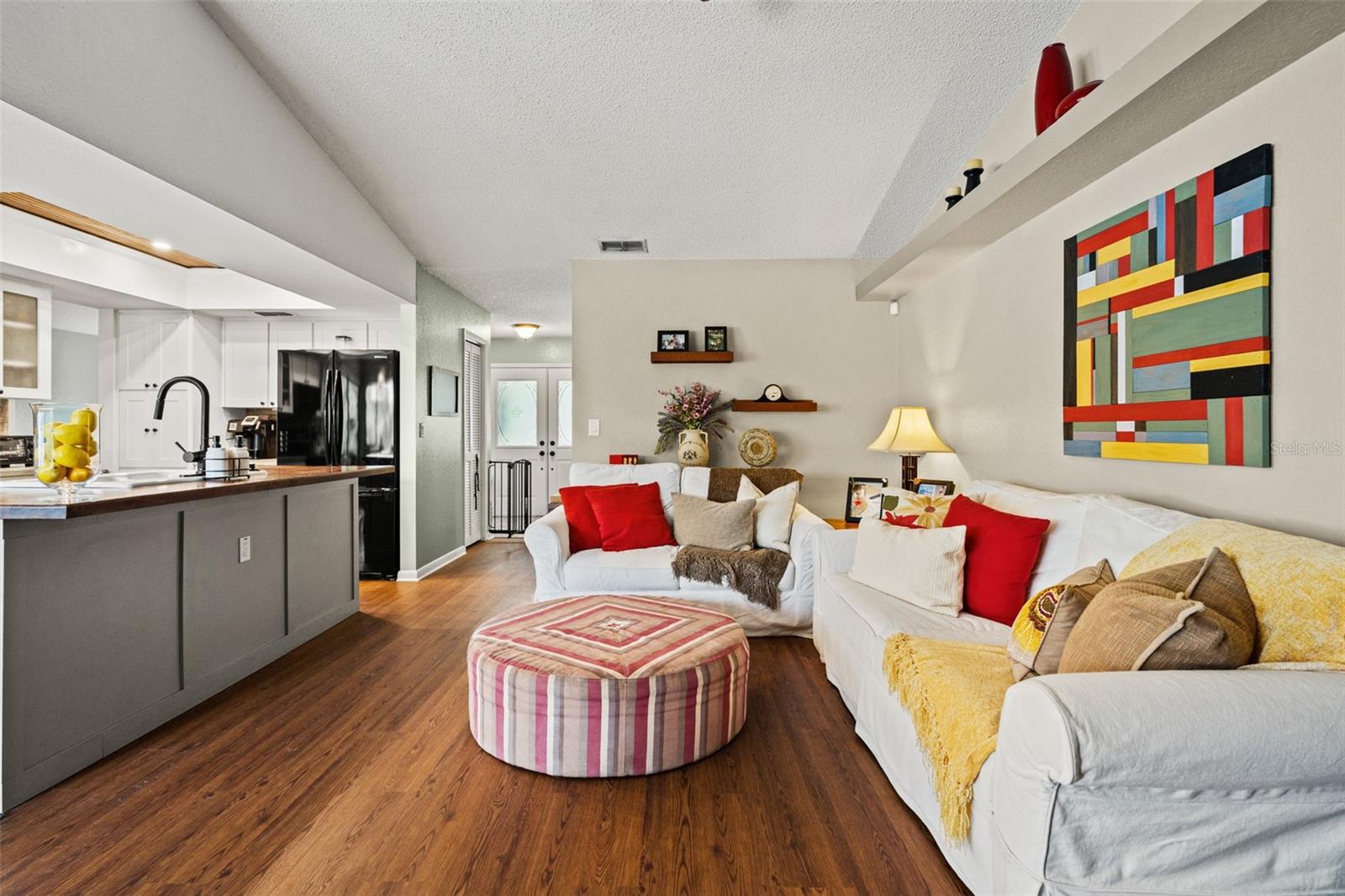 SPRING HILL - Residential