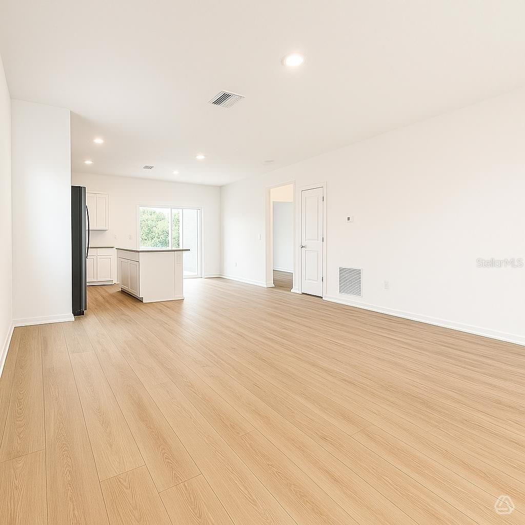 BROADLEAF - Residential