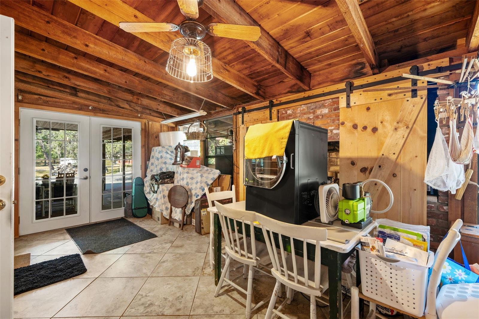GULF COAST ACRES UNIT - Residential
