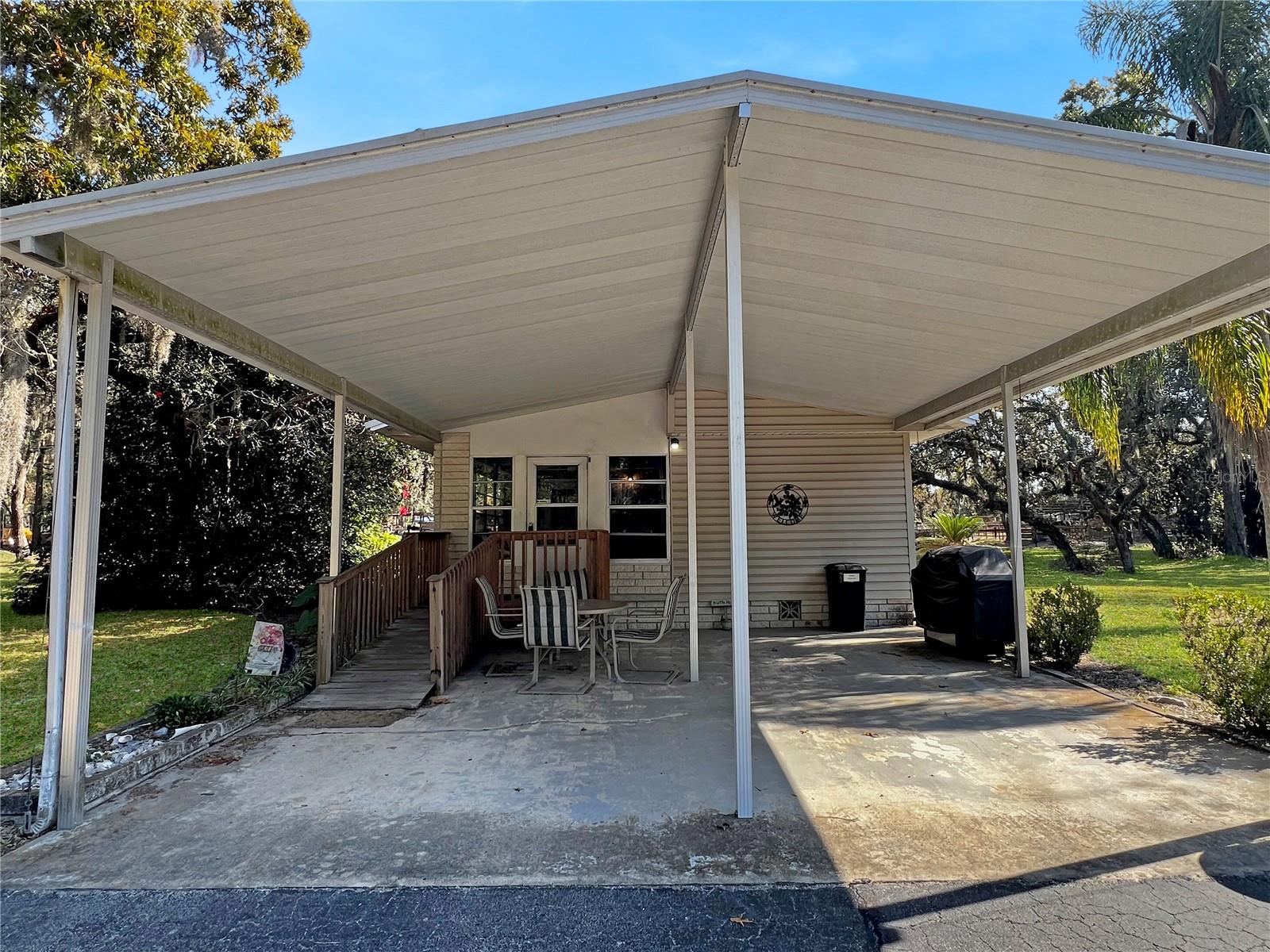GULF COAST ACRES UNIT - Residential